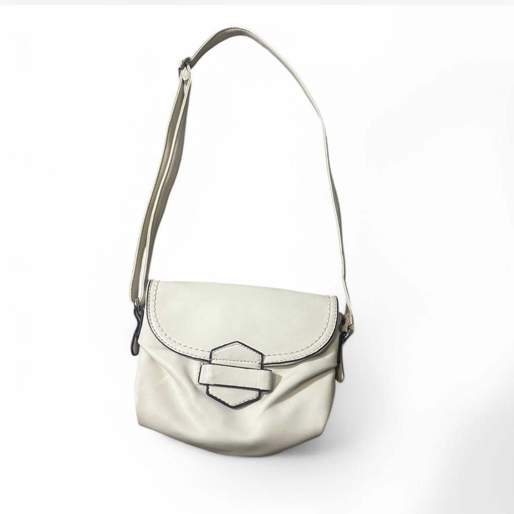 ‎Faux Leather Crossbody